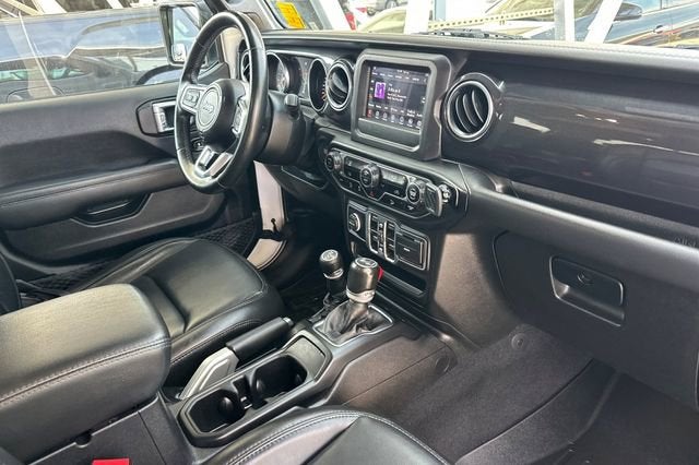 2021 Jeep Wrangler Unlimited Sahara Altitude 4x4