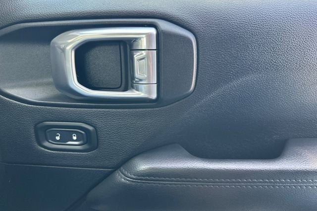 2021 Jeep Wrangler Unlimited Sahara Altitude 4x4