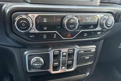 2021 Jeep Wrangler Unlimited Sahara Altitude 4x4