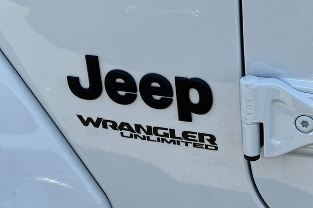 2021 Jeep Wrangler Unlimited Sahara Altitude 4x4