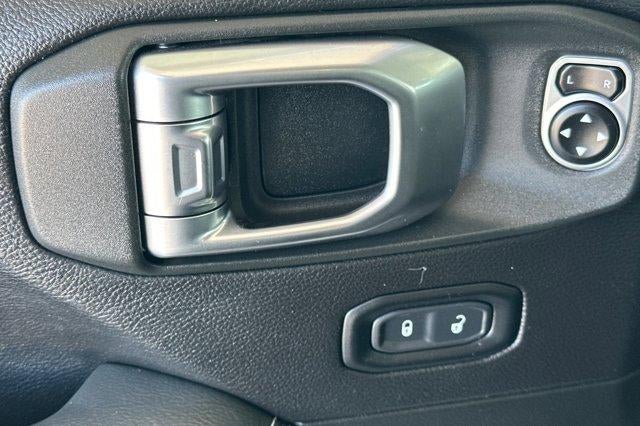 2019 Jeep Wrangler Unlimited Sahara 4x4