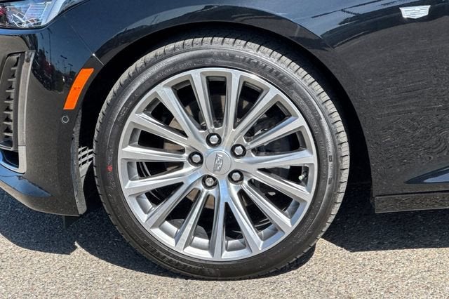 2023 Cadillac CT5 4dr Sdn Premium Luxury