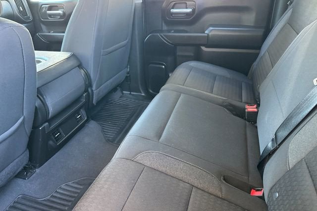 2022 Chevrolet Silverado 1500 Crew Cab Short Box 4-Wheel Drive Custom