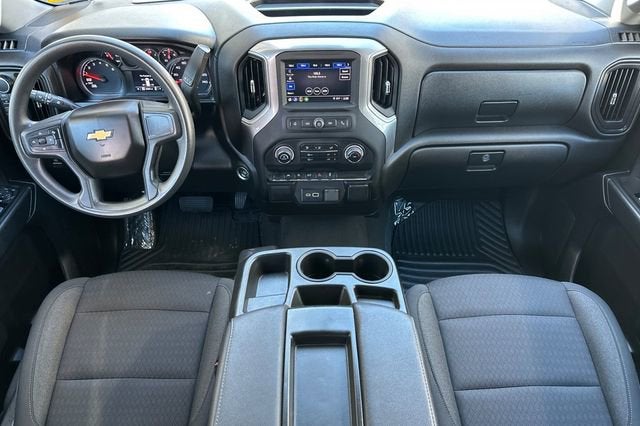 2022 Chevrolet Silverado 1500 Crew Cab Short Box 4-Wheel Drive Custom