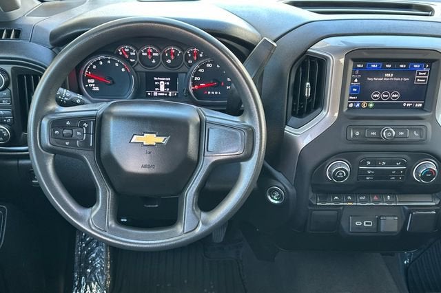 2022 Chevrolet Silverado 1500 Crew Cab Short Box 4-Wheel Drive Custom