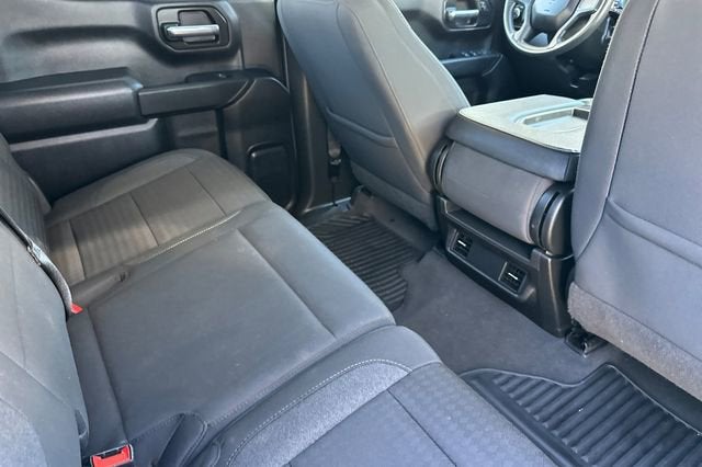 2022 Chevrolet Silverado 1500 Crew Cab Short Box 4-Wheel Drive Custom