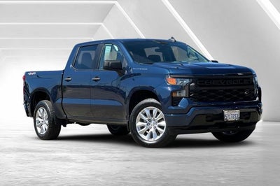2022 Chevrolet Silverado 1500 Crew Cab Short Box 4-Wheel Drive Custom