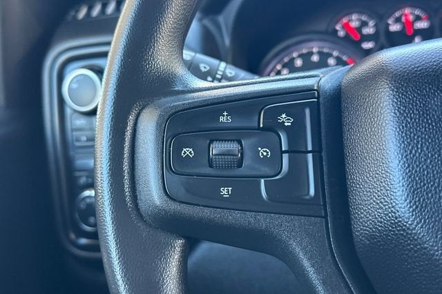 2022 Chevrolet Silverado 1500 Crew Cab Short Box 4-Wheel Drive Custom