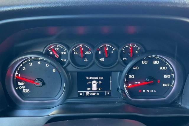 2022 Chevrolet Silverado 1500 Crew Cab Short Box 4-Wheel Drive Custom