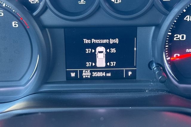 2022 Chevrolet Silverado 1500 Crew Cab Short Box 4-Wheel Drive Custom