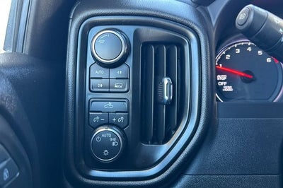 2022 Chevrolet Silverado 1500 Crew Cab Short Box 4-Wheel Drive Custom