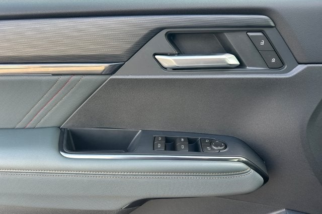 2027 GMC Acadia AT4