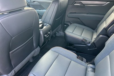 2027 GMC Acadia AT4
