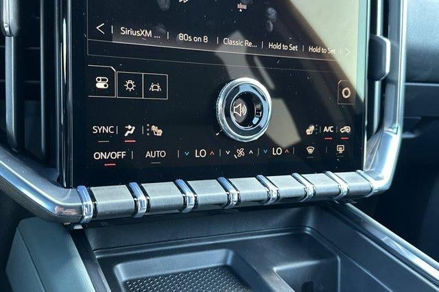 2026 GMC Acadia AWD AT4