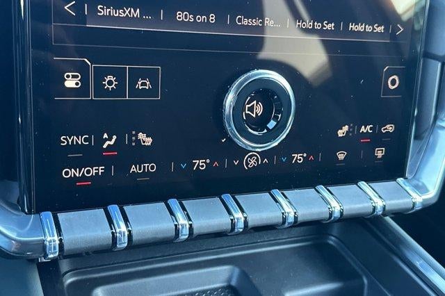 2026 GMC Acadia AWD AT4