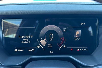 2026 GMC Acadia AWD AT4