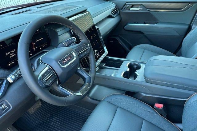 2026 GMC Acadia AWD AT4