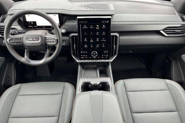 2026 GMC Acadia AWD AT4