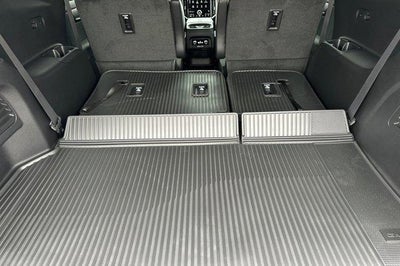 2026 GMC Acadia AWD AT4