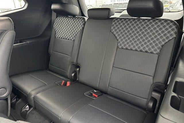 2026 GMC Acadia AWD Denali