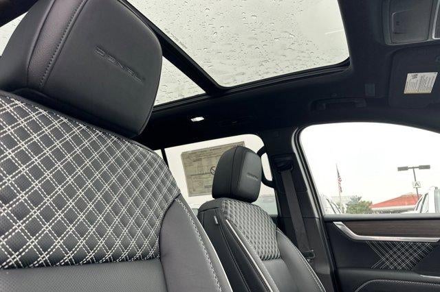 2026 GMC Acadia AWD Denali