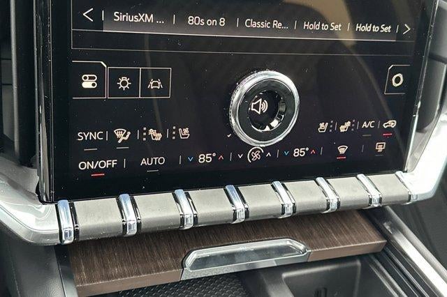 2026 GMC Acadia AWD Denali