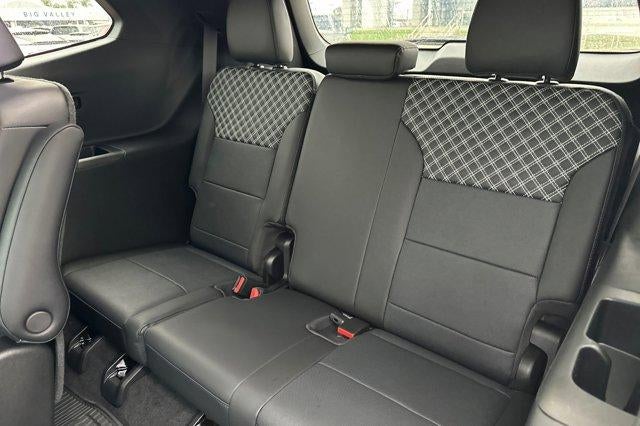 2026 GMC Acadia AWD Denali