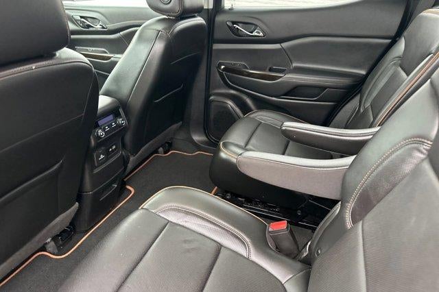 2020 GMC Acadia AWD AT4