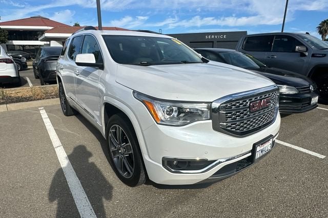 2017 GMC Acadia Denali