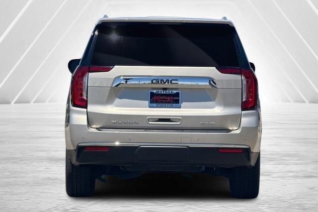 2023 GMC Yukon SLT