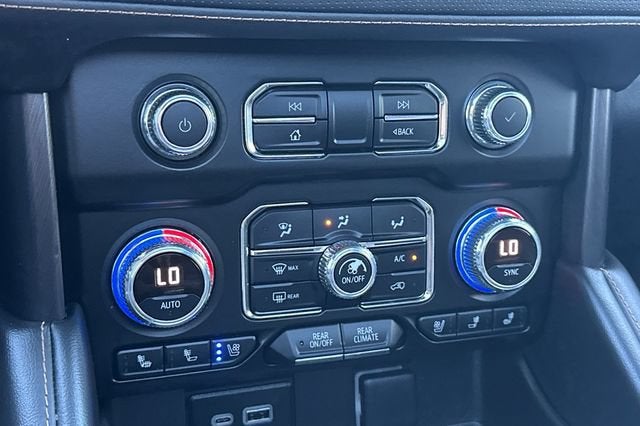 2023 GMC Yukon AT4