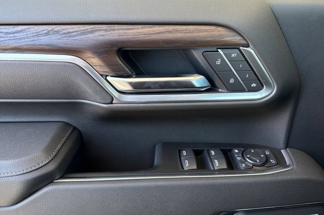 2026 GMC Sierra 2500HD SLT - Photo 8