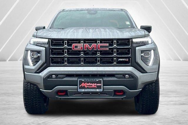 2025 GMC Canyon 4WD AT4