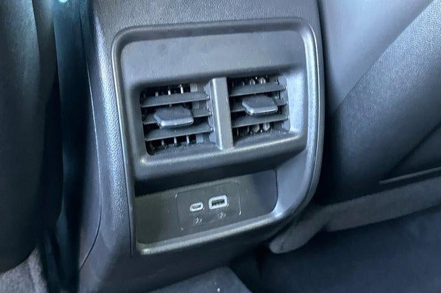 2021 Cadillac XT4 FWD 4dr Premium Luxury