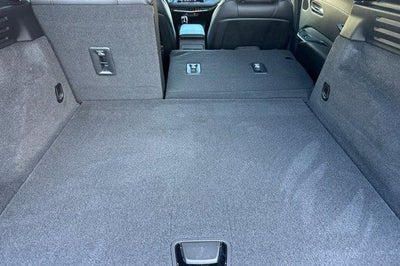 2021 Cadillac XT4 FWD 4dr Premium Luxury