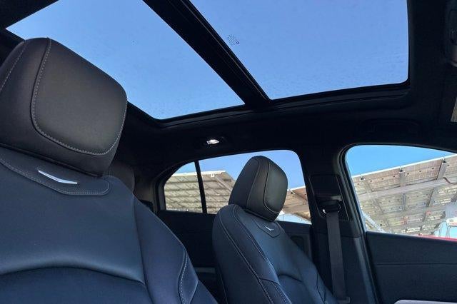 2021 Cadillac XT4 FWD 4dr Premium Luxury