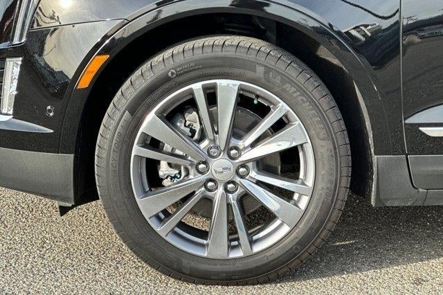 2025 Cadillac XT5 FWD 4dr Premium Luxury