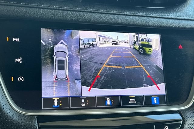 2023 Cadillac XT5 AWD Sport