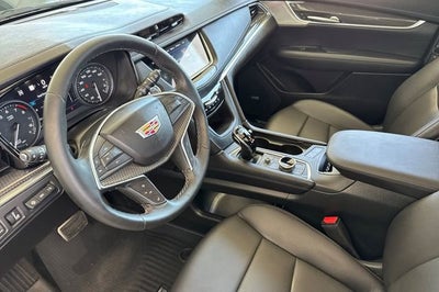 2025 Cadillac XT5 Sport