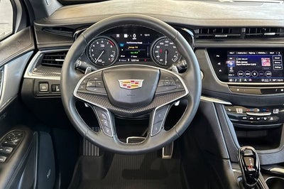 2025 Cadillac XT5 Sport