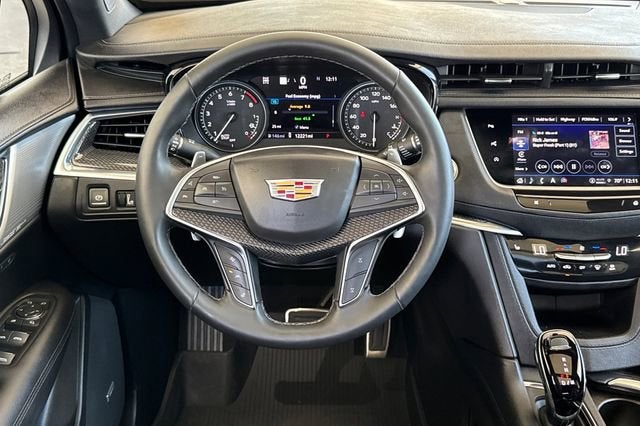 2025 Cadillac XT5 Sport