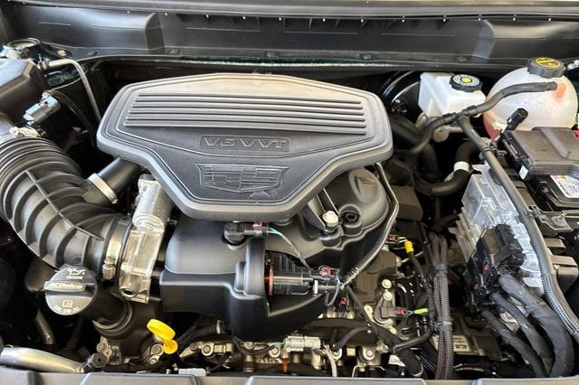2025 Cadillac XT5 Sport
