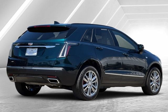 2025 Cadillac XT5 Sport