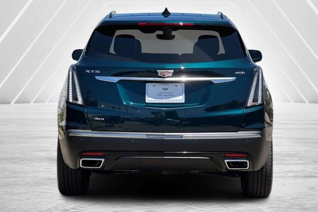 2025 Cadillac XT5 Sport