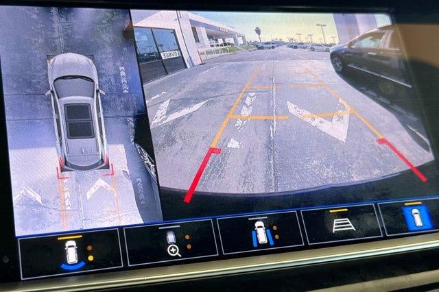 2022 Cadillac XT5 AWD 4dr Sport