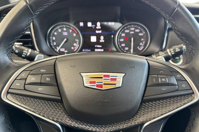 2022 Cadillac XT5 AWD 4dr Sport