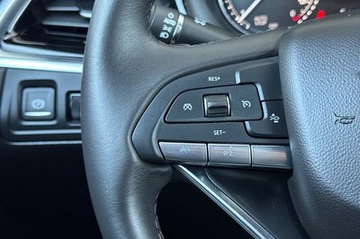 2025 Cadillac XT6 Luxury