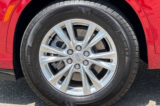 2025 Cadillac XT6 Luxury