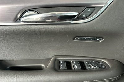 2025 Cadillac XT6 Luxury