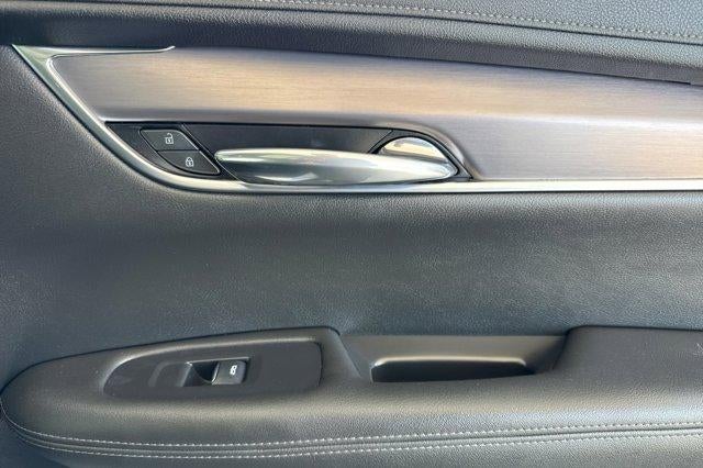 2024 Cadillac XT6 FWD 4dr Luxury